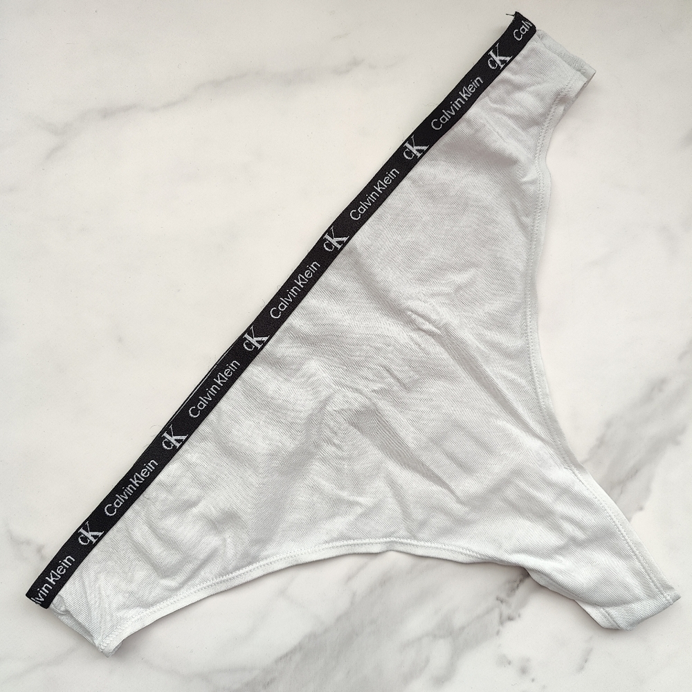 NWOT CALVIN KLEIN 1996 COTTON STRETCH MODERN THONG PANTY IN GALAXY GREY SIZE EXT